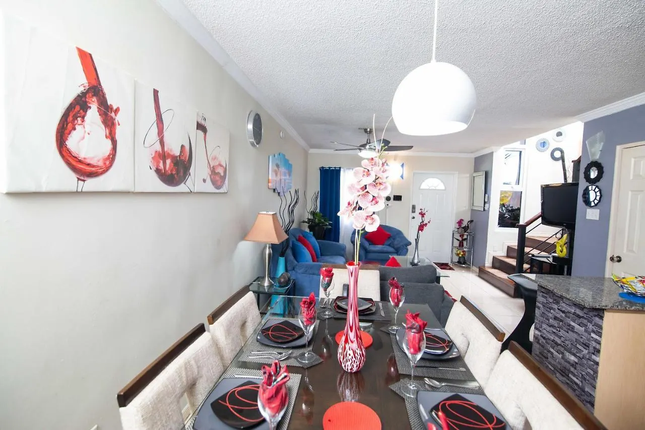 Vakantiehuis The Oasis I, Portmore Country Club